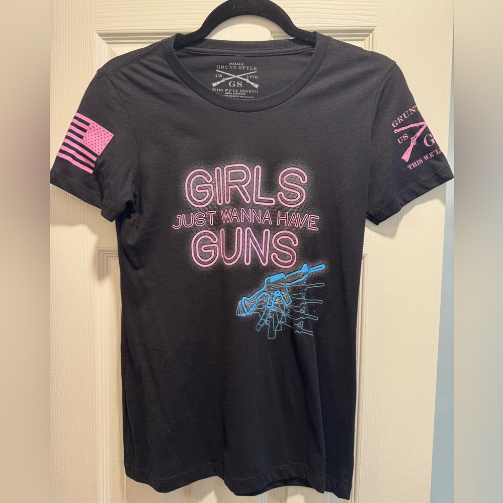 Grunt Style Black and Pink Short Sleeve Tee